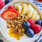 Receita-de-Iogurte-Com-Frutas-E-Granola